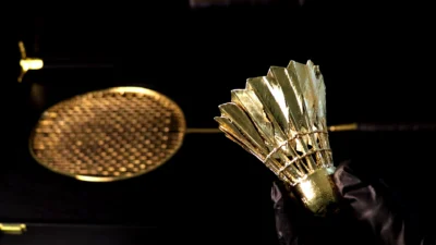 24K Gold Badminton Set – Luxury Sports Gift for Elite Lifestyle