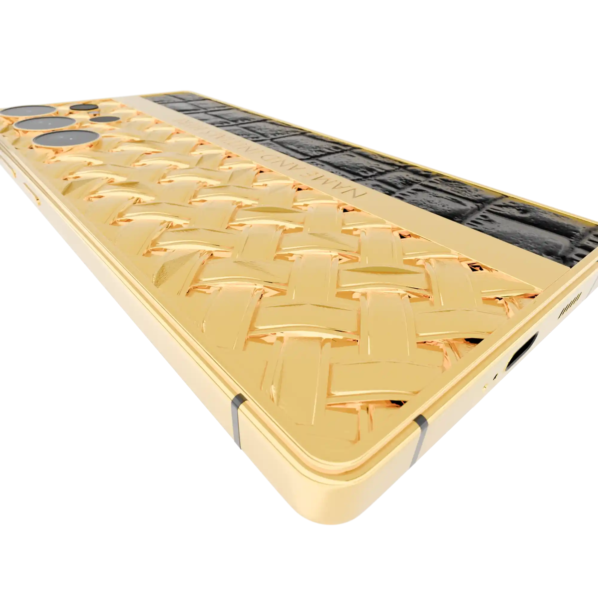 Braid Gold Samsung Galaxy S26 Ultra close-up of the raised woven lattice next to the crocodile leather column
