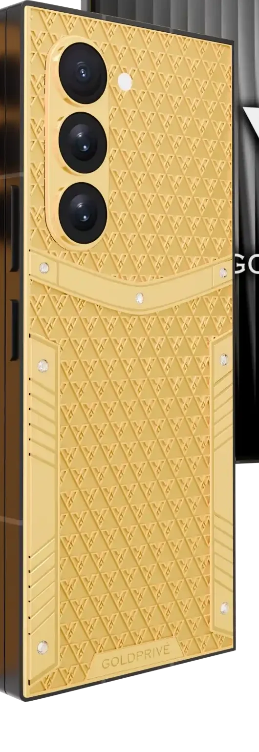 Atelier Gold Samsung Galaxy Z Fold8 Ultra close-up of the 24K Gold diamond lattice and polished side rail
